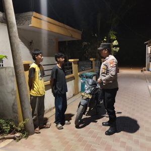 Polsek Kepulauan Seribu Selatan Giat Patroli Malam dan Sambang Himbau Kenakalan Remaja