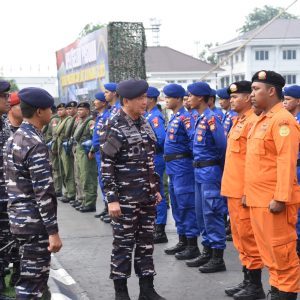 Kolinlamil Laksanakan Apel Gelar Pasukan Latihan Prosedur SAR Laut Kolinlamil TA 2023