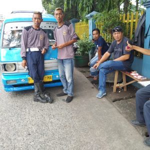 KKSU 05. A. Ciomas Tertibkan Oprasional Melalui Stiker Baru