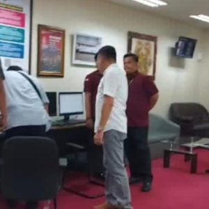 KAJATI BALI AMANKAN PENYALAHGUNAAN FASILITAS FAST TRACK DI TERMINAL INTERNASIONAL BANDARA I GUSTI NGURAH RAI