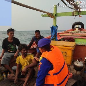 Satuan Polair Polres Kepulauan Seribu Gelar Patroli Laut di Perairan Pulau Untung Jawa dengan Kapal Polisi KP. VII-40-204