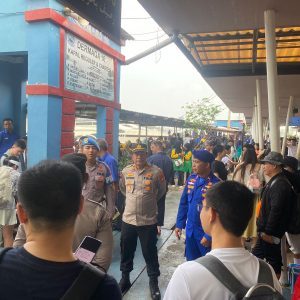 Polres Kepulauan Seribu Gencar Amankan Keberangkatan Warga dan Wisatawan di Dermaga Marina Ancol Menuju Kepulauan Seribu
