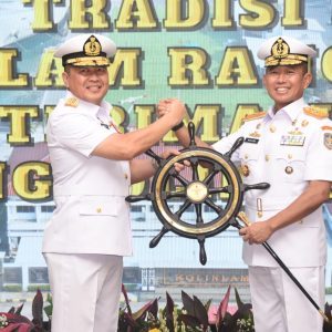 Tongkat Kepemimpinan Kolilamil Diserahterimakan 