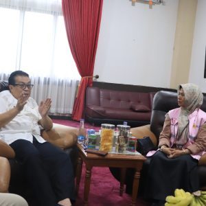 Dukung Pemko Payakumbuh, PLN UP3 Payakumbuh Salurkan Bantuan RTLH