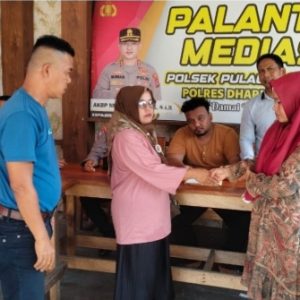 Jajaran Polres Dharmasraya  Menyelesaikan dua Kasus dengan Restorative Justice