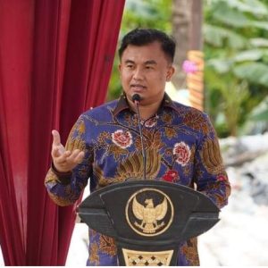 Bupati Dharmasraya Sutan Riska Tuanku Kerajaan Louching Inovasi Sampah Naik Kelas