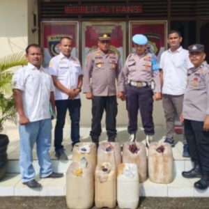 Operasi Pekat Singgalang 2023: Polsek Sitiung Gagalkan Penjualan Minuman Keras Tanpa Izin