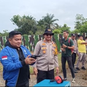 Pemantapan Cooling Sistem Pemilu 2024, Polres Dharmasraya Latihan pengenalan keterampilan Menembak dan Sosialisasi STTP