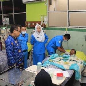 Pj. Wako Jasman Tinjau Langsung Pelayanan RSUD Adnan WD