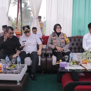 Pj. Wali Kota Payakumbuh resmikan Poskamling dan Palanta Baselo Tiga Pilar