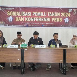 KPUD Kabupaten Dharmasraya Gelar Konfrensi Pers Sosialisasi tahapan Pemilu 2024 dengan Awak Media
