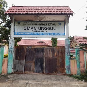 SMP Unggul di Dharmasraya Kembali di Segel hari ini oleh yang mengaku waris Pemilik Tanah
