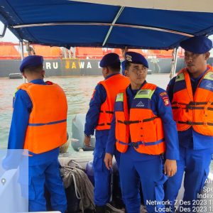 Satpolair Polres Kepulauan Seribu Lakukan Giat Patroli Laut Dialogis di Perairan Pulau Panggang