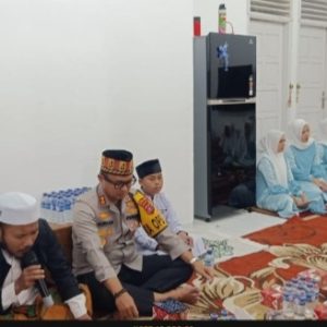 Personil Polres Dharmasraya serta Bhayangkari Gelar Binrohtal dan Yasinan Rutin