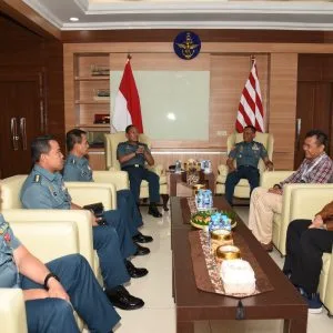 Perkuat Soliditas, Panglima Kolinlamil Menerima CC LO PT PELNI