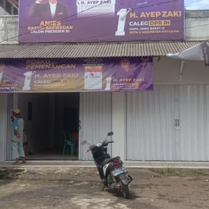 H. Ayep zaki Calon Anggota DPR RI Wilayah Devil Jawa barat IV Buka Kantor Sekertariat Kemenangan di kecamatan Ciambar
