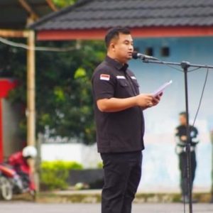 Sutan Riska Tuanku Kerajaan Pimpin Apel Bulan Februari 2024 di Halaman kantor Bupati