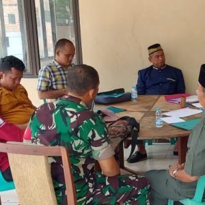 Bhabinkamtibmas Wilayah Hukum Polsek Parungpanjang Sinergi TNI Dan Warga Ajak Jaga Kamtibmas Untuk Kondusifitas Aman