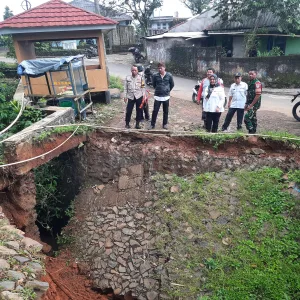 Terjadi Lagi Musibah Bencana Alam Tanah Longsor di Desa Cipayung Girang Wilayah Hukum Megamendung Kabuaten Bogor