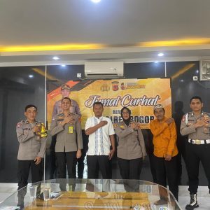 Kegiatan Rutin Bersosialisasi Di Program Jumat Curhat Polres Bogor Dengan Masyarakat Kabupaten Bogor Dalam Mencari Solusi Permasalahan