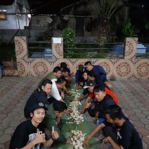 Solidaritas Warga Gang Slamet Petir Giat Siskamling