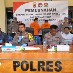 Polres Loteng Musnahkan Barang Bukti 813, 98 Gram Sabu.