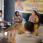 Polres Bogor Gelar “Jumat Curhat”, Bahas Curhattan Warga Masyarakat Tentang Keamanan dan Ketertiban di Desa Bojong Kulur