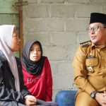 Melayat ke Rumah Almh. Cinta, Bupati Imbau Generasi Muda Jaga Etika Dalam Bergaul