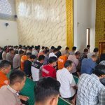 Polres Bogor Dan Jajaran Laksanakan Sholat Ghoib Dalam Mendoakan Personil Bhayangkara Polri Yang Gugur Dalam Tugas Diwilayah Way Kanan Lampung, Sebagai Penghormatan Terakhir Serta Panjatkan Doa