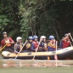 Kapolresta Bukittinggi danJajaran Nikmati Arung Jeram Nagari Padang Tarok