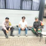 Bhabinkamtibmas Wilayah Hukum Polsek Dramaga Polres Bogor Sambang Warga Beri Himbauan Ajak Haga Kondusifitas Cegah Gangguan Kamtibmas