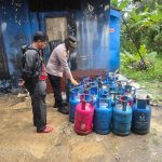1 Minggu Manggung Kapolsek Dramaga Ungkap Oplosan Gas Subsidi, Sesuai Harapan Menjabat Pastikan Ciptakan Situasi Kondisi Kecamatan Dramaga Tertib Aman Kondusif
