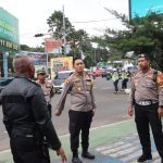 Kapolres Bogor AKBP Rio Wahyu Anggoro, S.H., S.I.K., M.H. Laksanakan Pemantauan Arus Lalu Lintas di Pos Gadog Puncak pada Libur Panjang