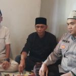 Bhabinkamtibmas Sambang Warga Jalin Kedekatan Dengan Warga Masyarakat