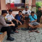 Sinergitas TNI Polri Wilayah Hukum Polsek Dramaga Wujudkan Kedekatan Dengan Warga, Sambangi Ajak Jaga Kamtibmas Yang Kondusif