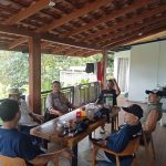 Bhabinkamtibmas Polsek CWI Polres Bogor Anjangsana Kamtibmas Kepada Tokoh & Warga Ds.Banjarsari Kec Ciawi Kab.Bogor