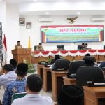 Anton Yondra Pimpin Rapat Paripurna DPRD Tanah Datar Tentang Jawaban Bupati Terhadap Pemandangan Umum Fraksi Fraksi DPRD