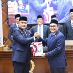 Bupati Bogor Bersama DPRD Tetapkan Tiga Raperda Menjadi Perda Melalui Rapat Paripurna