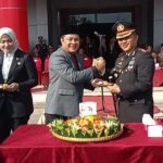 Ketua DPRD Kabupaten Dharmasraya Hadiri Upacara Pembinaan Tradisi Peringatan HUT Bhayangkara Ke-79