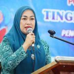 Ketua TPPKK Tanah Datar Ny. Lise Eka Putra, Tantangan Mendidik Anak Diera Digital