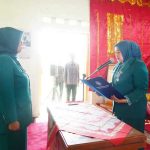Ketua TP PKK Ny. Lise Eka Putra Lantik Ketua TP PKK Yang Baru