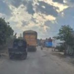 Truk Tronton Overload Asal Tebo Diduga Jadi Penyumbang Kerusakan Terbesar di Ruas Simalidu–Koto Baru, Warga Resah dan Pertanyakan Penegakan Hukum