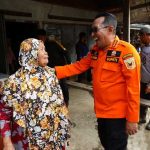 Bupati Eka Putra Pastikan Semua Kebutuhan Warga Terdampak Pasca Bencana Tak Terkendala