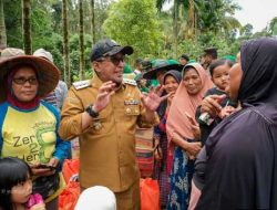 Bupati Eka Putra, Pemkab Usulkan Bangun 552 Huntara