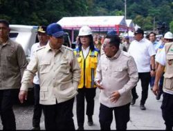 Kunjungi Lembah Anai, Presiden Prabowo Akan Membantu dan Bangun Kembali Jalan yang Rusak dan Infrastruktur Lainnya
