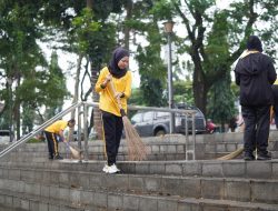 Wakapolres Bogor Pimpin Kegiatan Jum’at Bersih di Kawasan Situ Plaza Cibinong