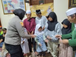 Kapolsek Megamendung Bagikan Takjil Serta Santunan Anak Yatim, dan Berbuka Puasa Bersama Muspika Kec.Megamendung