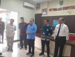 Bupati Eka Putra Motivasi Peserta Assessment JPT di Pekanbaru